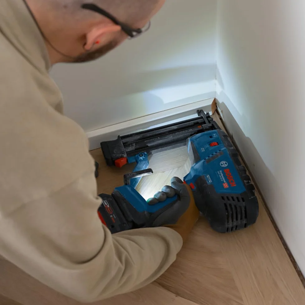 Bosch Professional Gwoździarka GNH 18V-50 M 18V System 16-54 mm 18 Ga 1,2 mm
