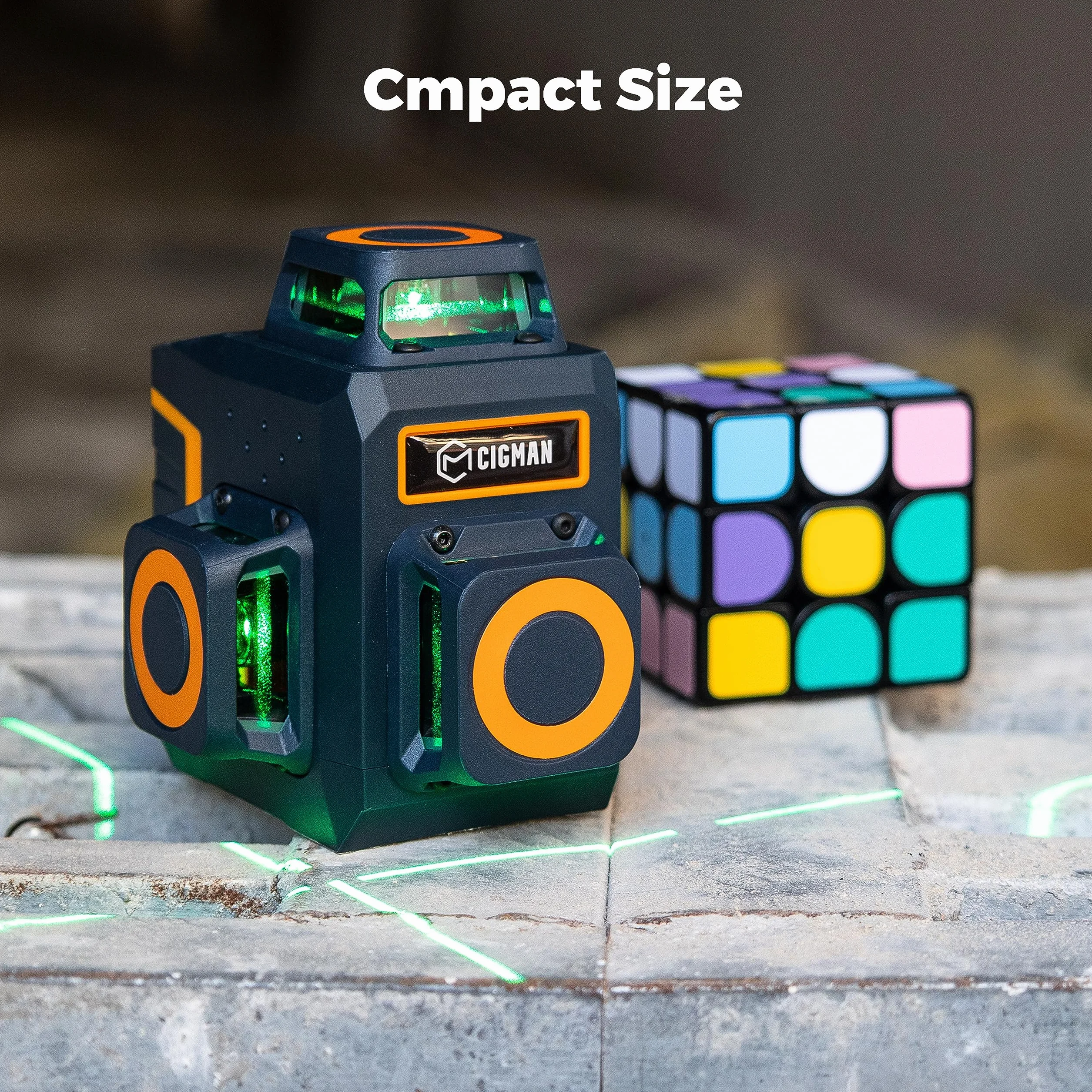 CIGMAN Cross Line Laser Green 2 x 360 stopni Poziom lasera Poziom lasera z akumulatorem litowym i pilotem Regulowana jasność w celu oszczędzania energii CM701SE