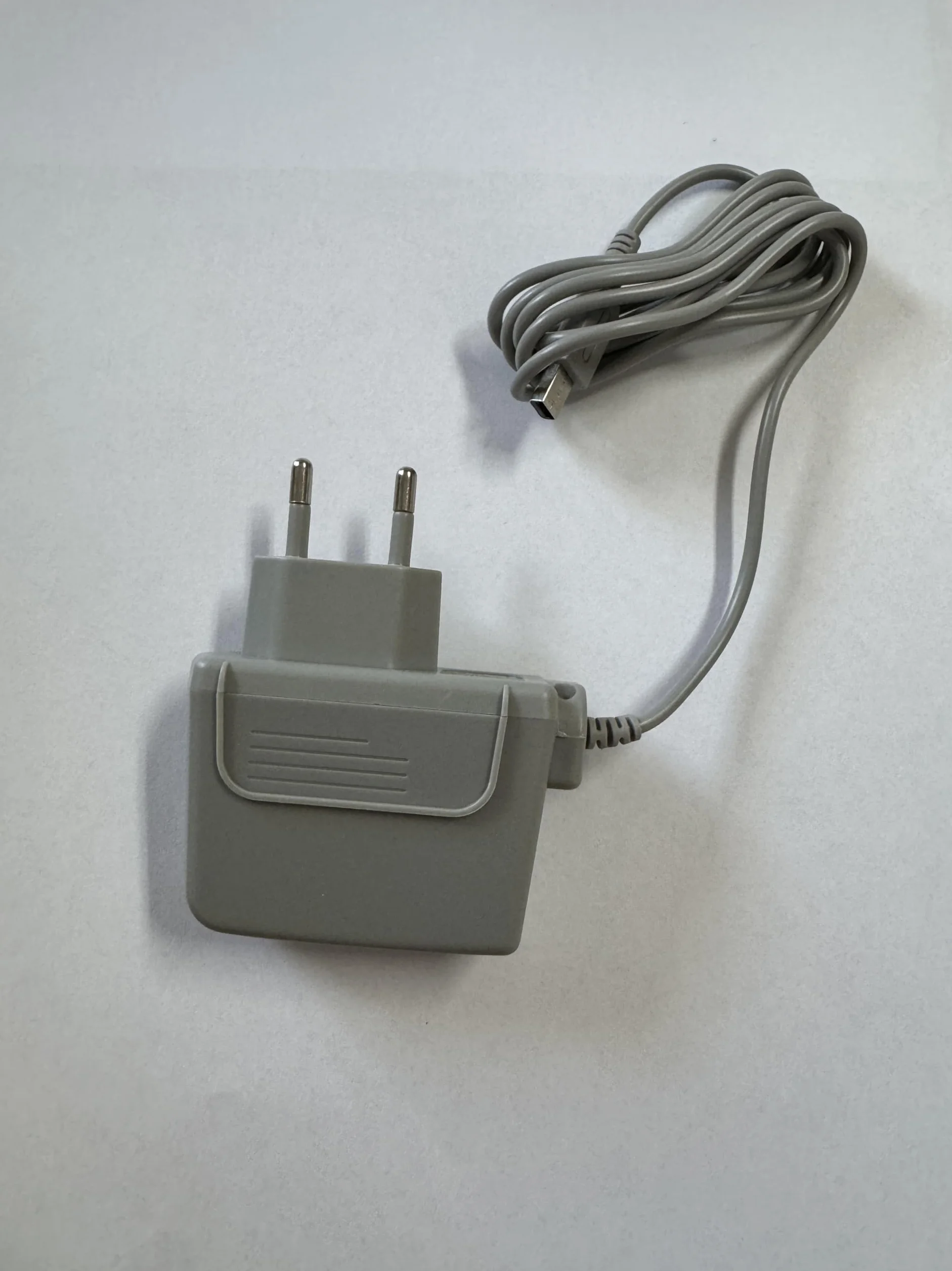 Zasilacz ładowarka kompatybilna z konsolą Nintendo 3ds - DSI - 3DS XL - 2DS Zasilacz Charger sieciowy Power Adapter