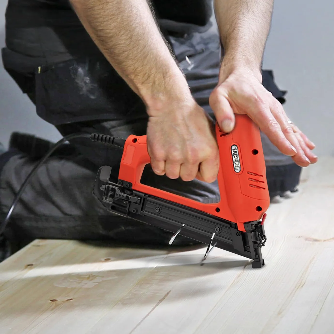 Tacwise 1704 Master Nailer 400ELS Pro, kątowa gwoździarka elektryczna z 1000 gwoździami, użyj gwoździ typu 500 (18G)