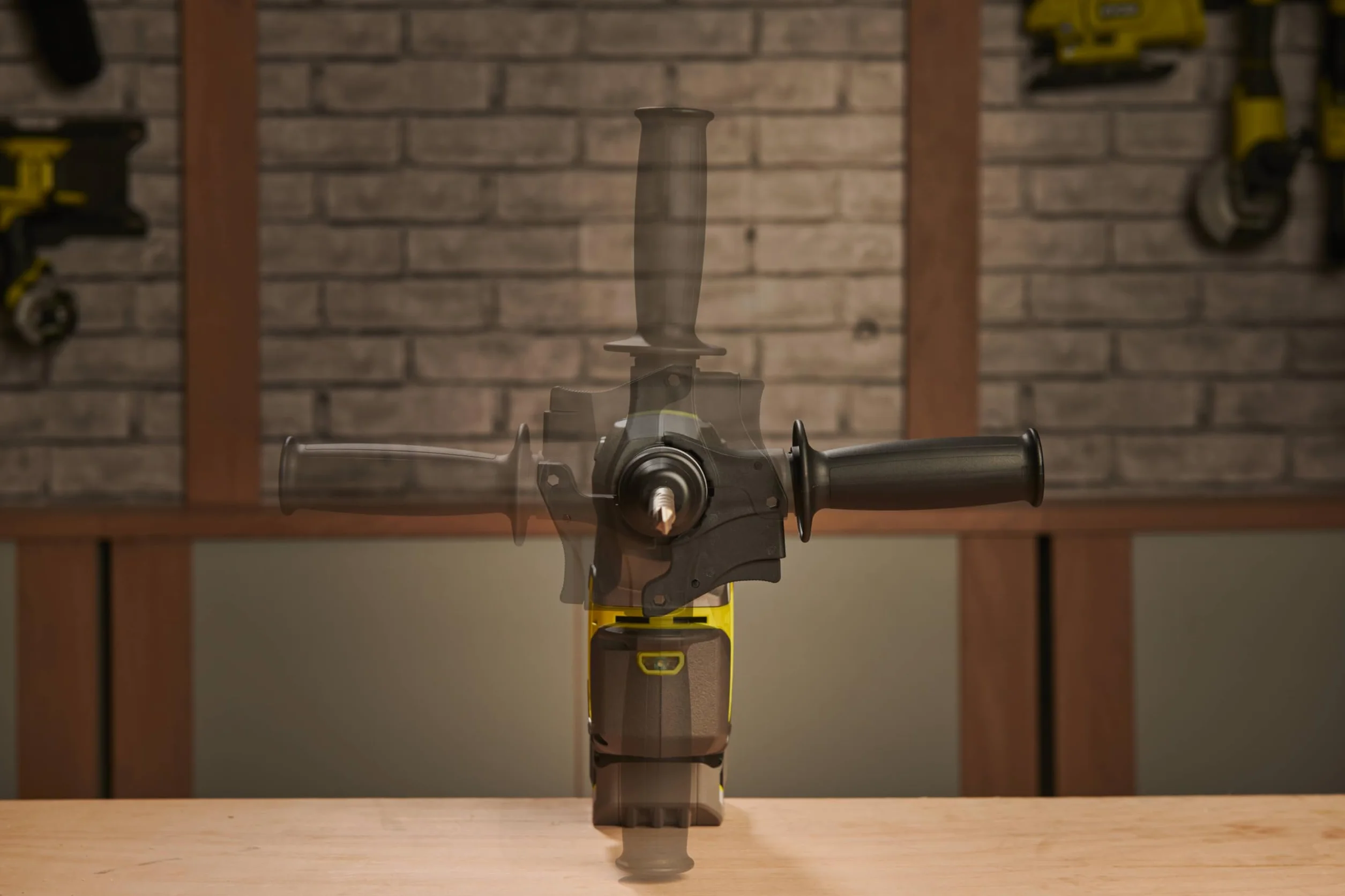Ryobi RSDS18BL-0 18V ONE+ Bezprzewodowe bezszczotkowe wiertło SDS+ (gołe narzędzie)