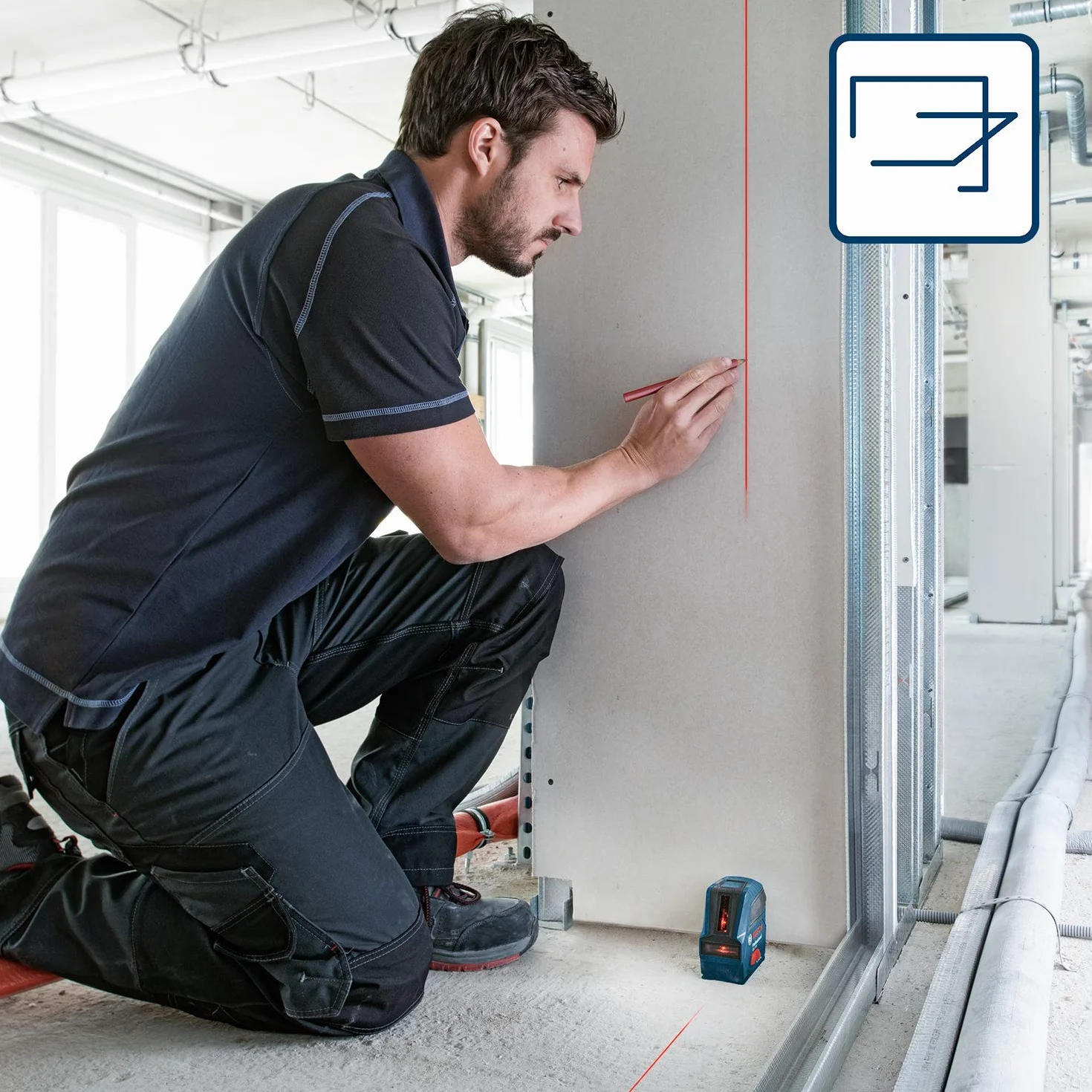 Bosch Professional Laser liniowy GLL 2-10, czerwona wiązka, zasięg 10 m, zestaw z bateriami AA i pokrowcem