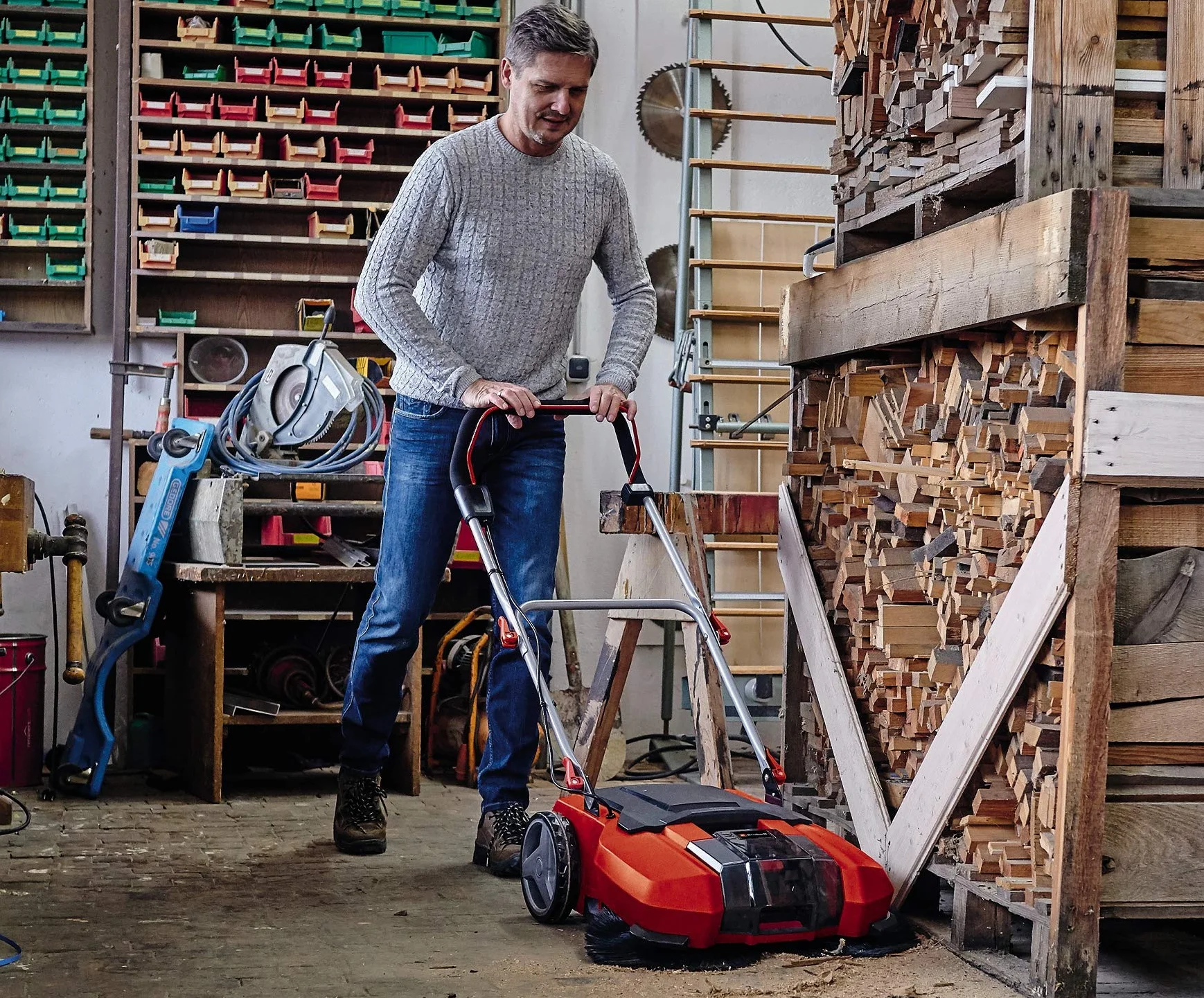 Einhell Te-Sw 18/610 Li-Solo Zamiatarka Akumulatorowa, Czerwony, 1800 m²