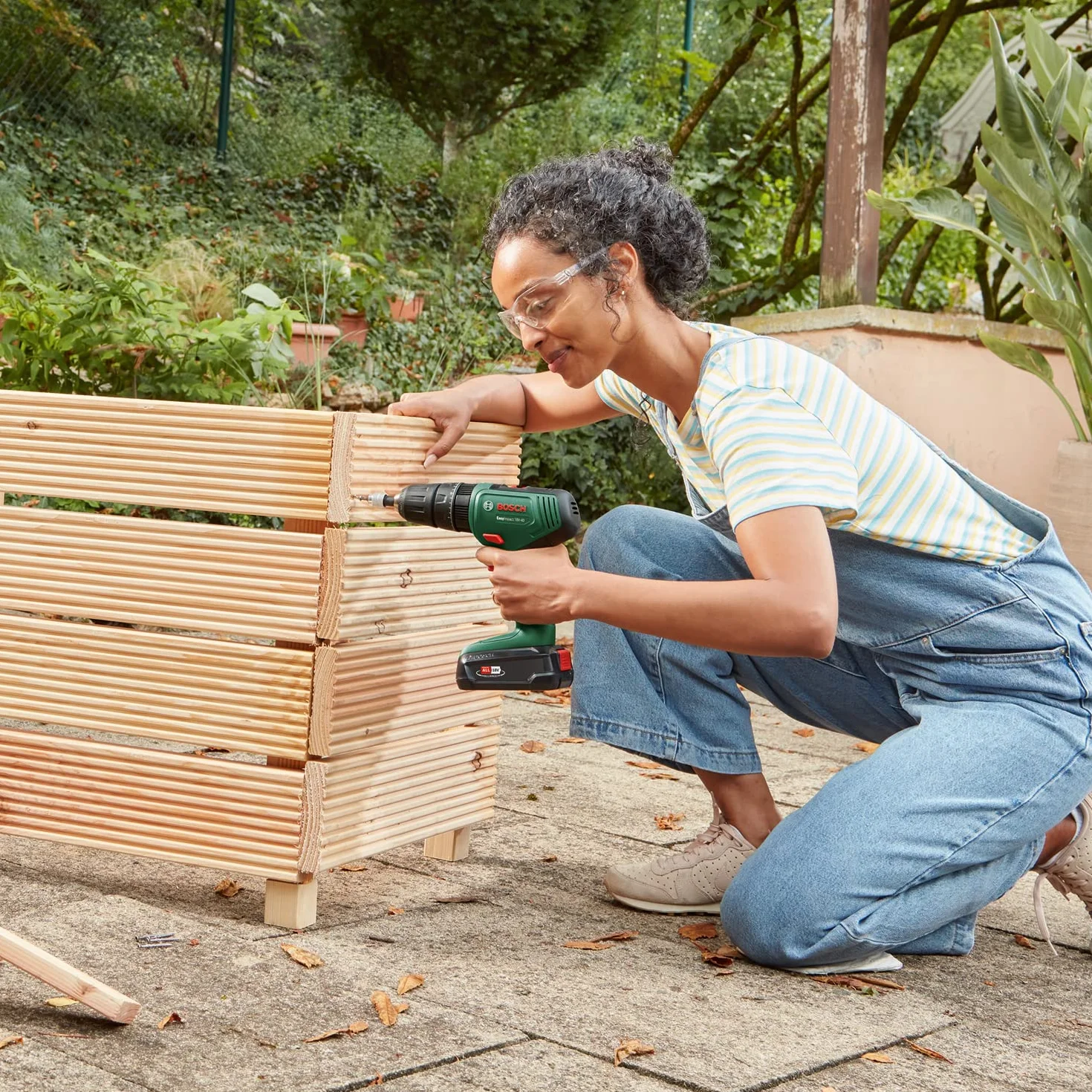 Bosch Home and Garden Akumulatorowa Wiertarka Udarowa Bosch EasyImpact 18V-40, 2 Akumulatory 2 Ah, System 18V, Walizka