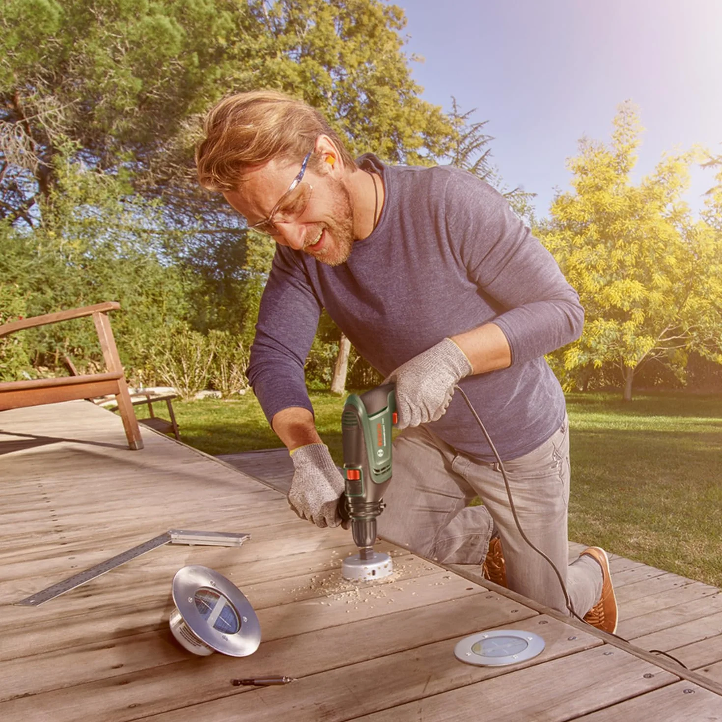 Bosch sieciowa wiertarka udarowa UniversalImpact 730 (precyzyjne wiercenie w murze, drewnie i stali, silnik 730 W, walizka)