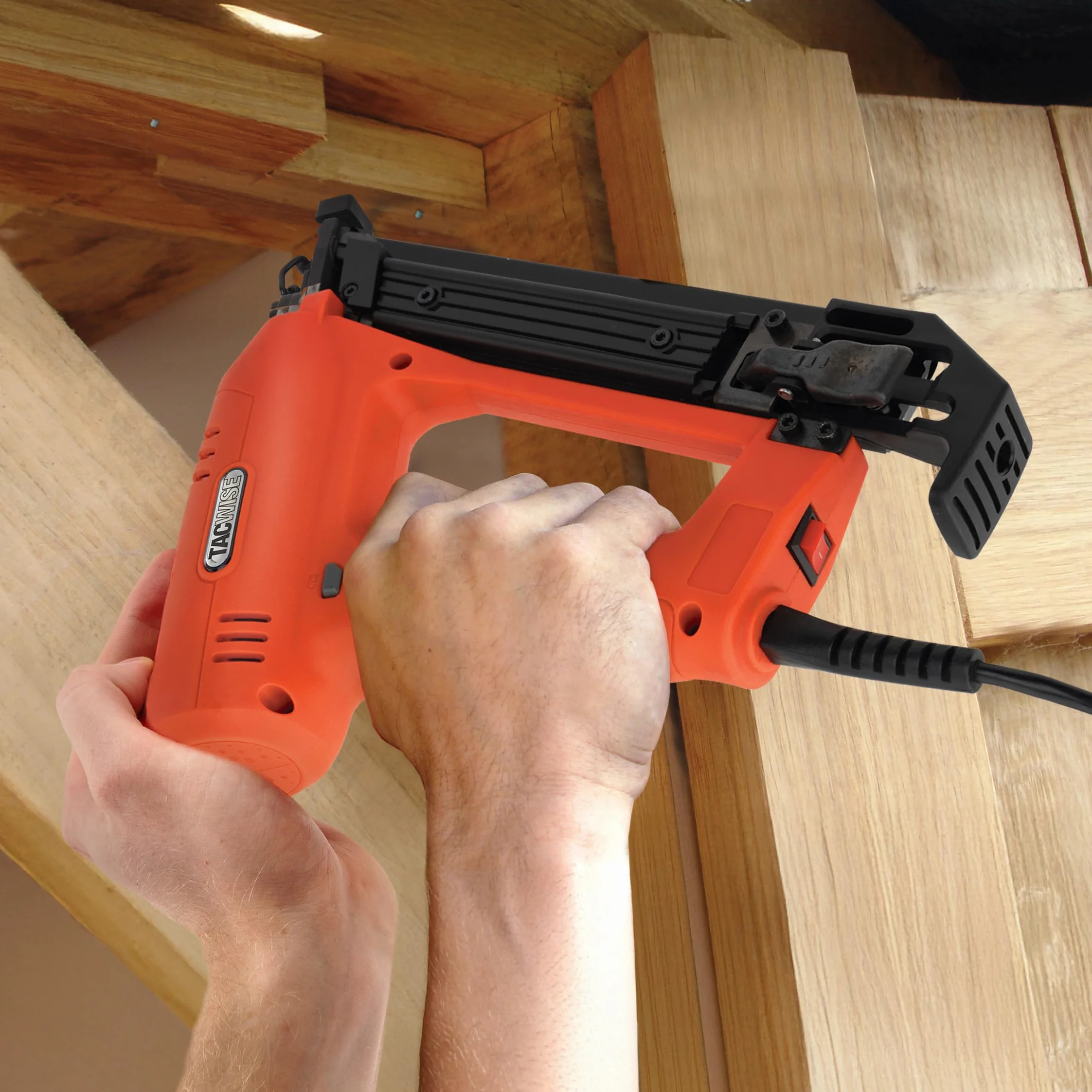 Tacwise 1704 Master Nailer 400ELS Pro, kątowa gwoździarka elektryczna z 1000 gwoździami, użyj gwoździ typu 500 (18G)