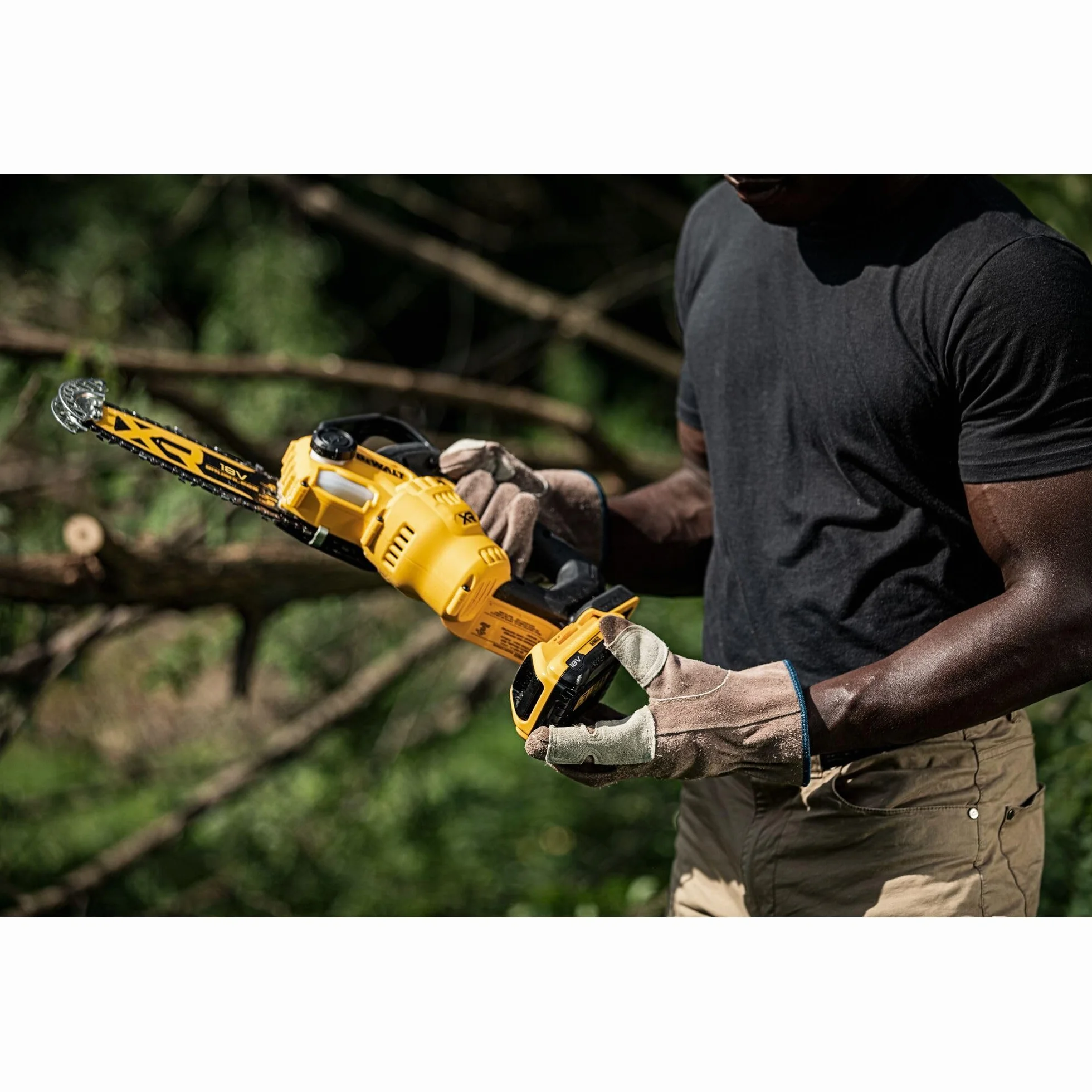 DEWALT DCMPS520N-XJ akumulatorowa piła do gałęzi 18 V (miecz 20 cm, silnik bezszczotkowy, automatyczne smarowanie łańcucha, metalowa ochrona na czubku miecza, boczne napięcie łańcucha, dostawa bez