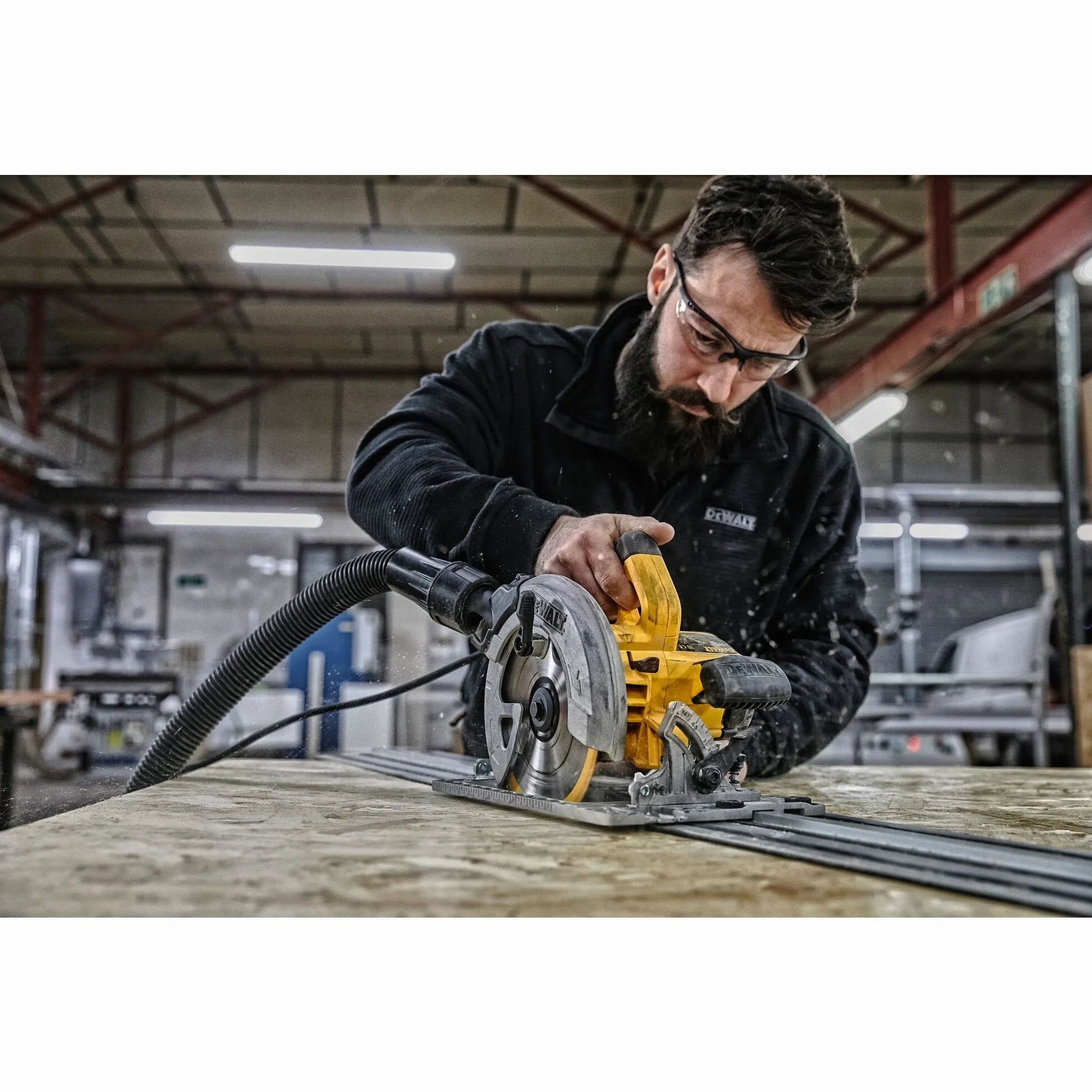 Pilarka Tarczowa 1600 W Tarcza 190mm x 30mm DWE576K DeWalt