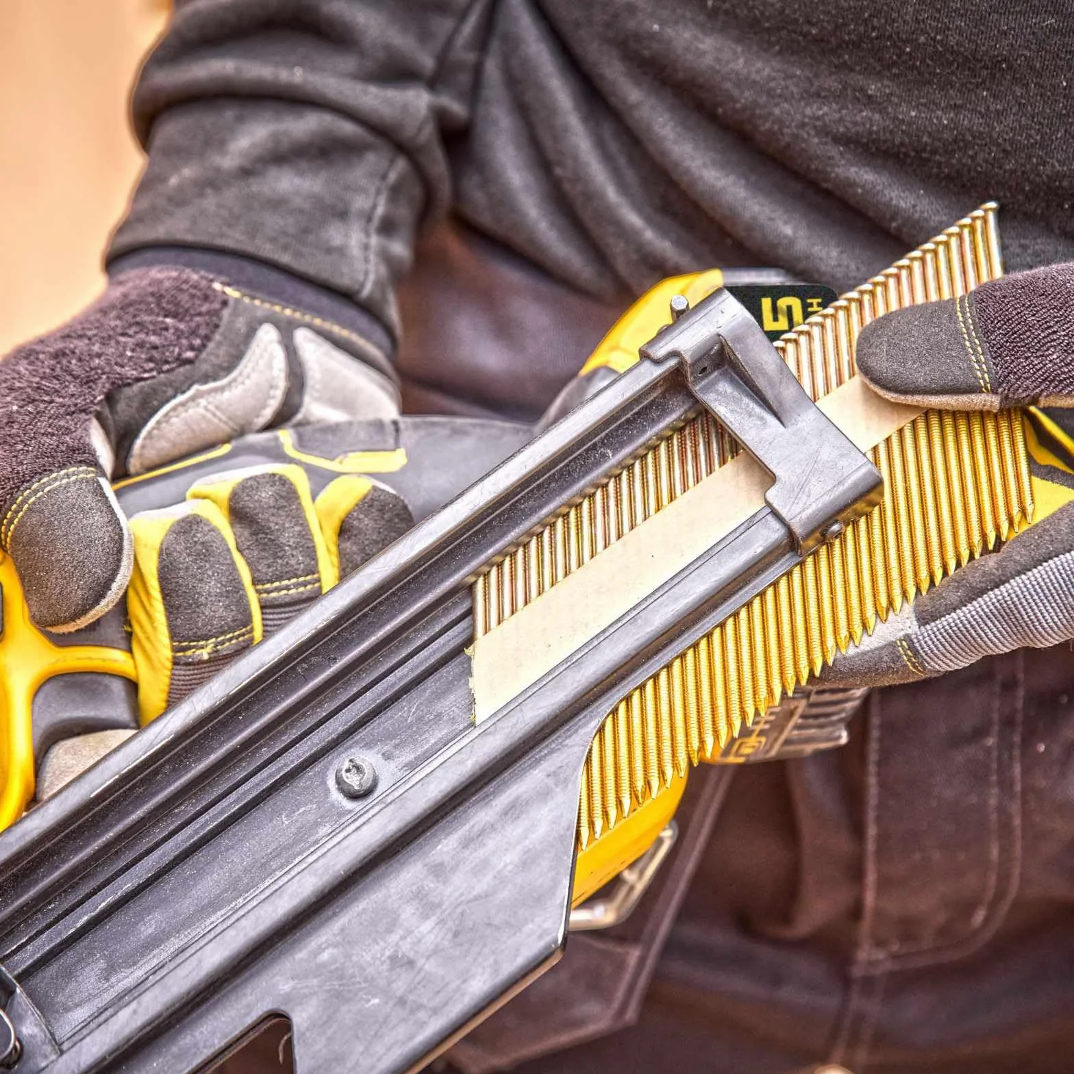 DEWALT DCN930N-XJ 18V XR bezszczotkowa gwoździarka do oprawy nowej generacji, goła jednostka
