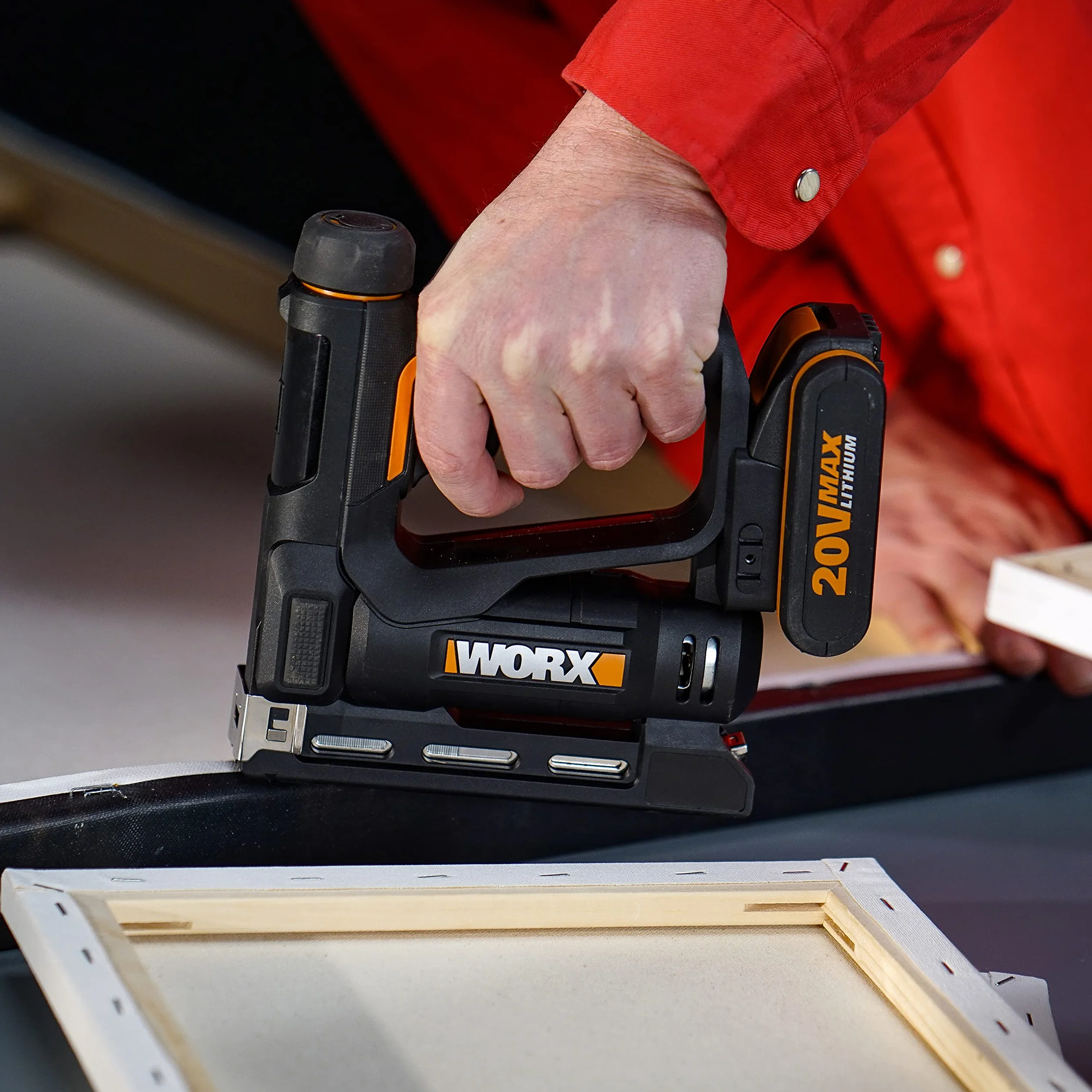 WORX NailForce WX843.9 zszywacz akumulatorowy 20 V, do gwoździ 15 mm i zszywek do 14 mm, łatwe ładowanie magazynka, 60 gwoździ/min sekwencja strzałów, bez akumulatora i ładowarki, kompatybilny z