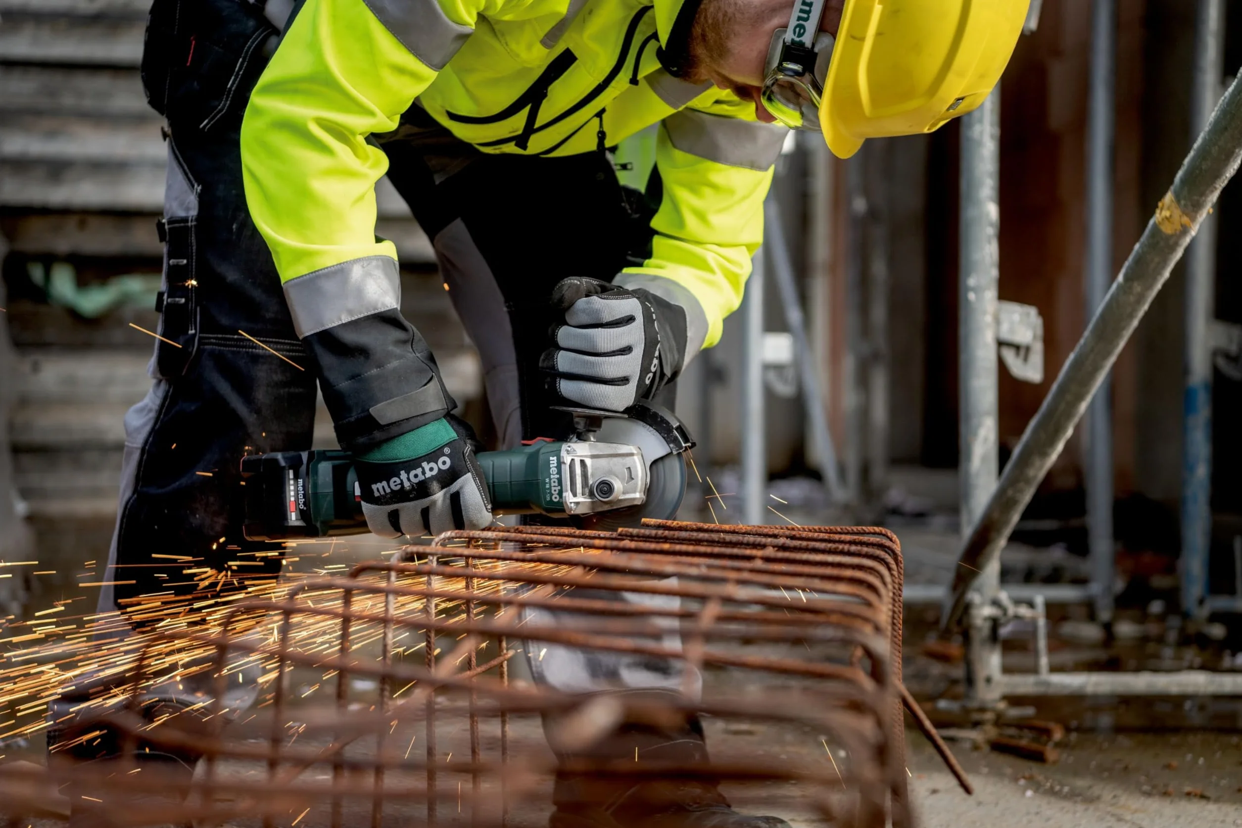 metabo Szlifierka kątowa akumulatorowa W 18 7-125 – 18V, 125mm, 8500obr./min – zabezpieczenie przed przeciążeniem, łagodny rozruch, wydajna i wytrzymała szlifierka kątowa do wszechstronnych zastosowań