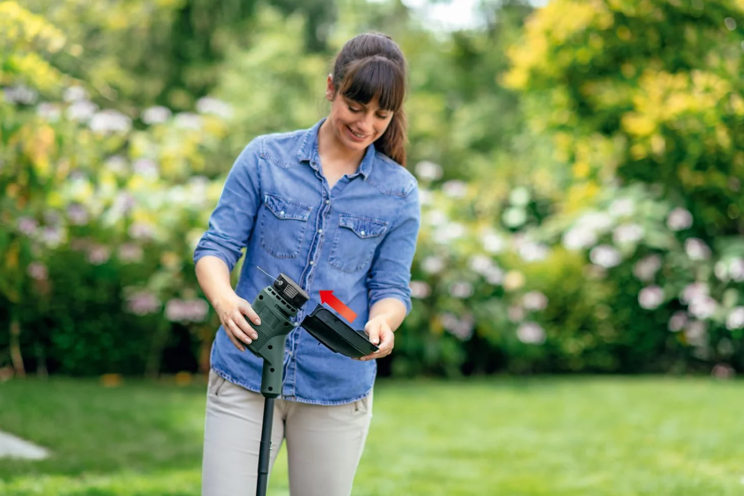 Bosch EasyGrassCut 18V-260 akumulatorowa podkaszarka do trawy 26 cm zestaw