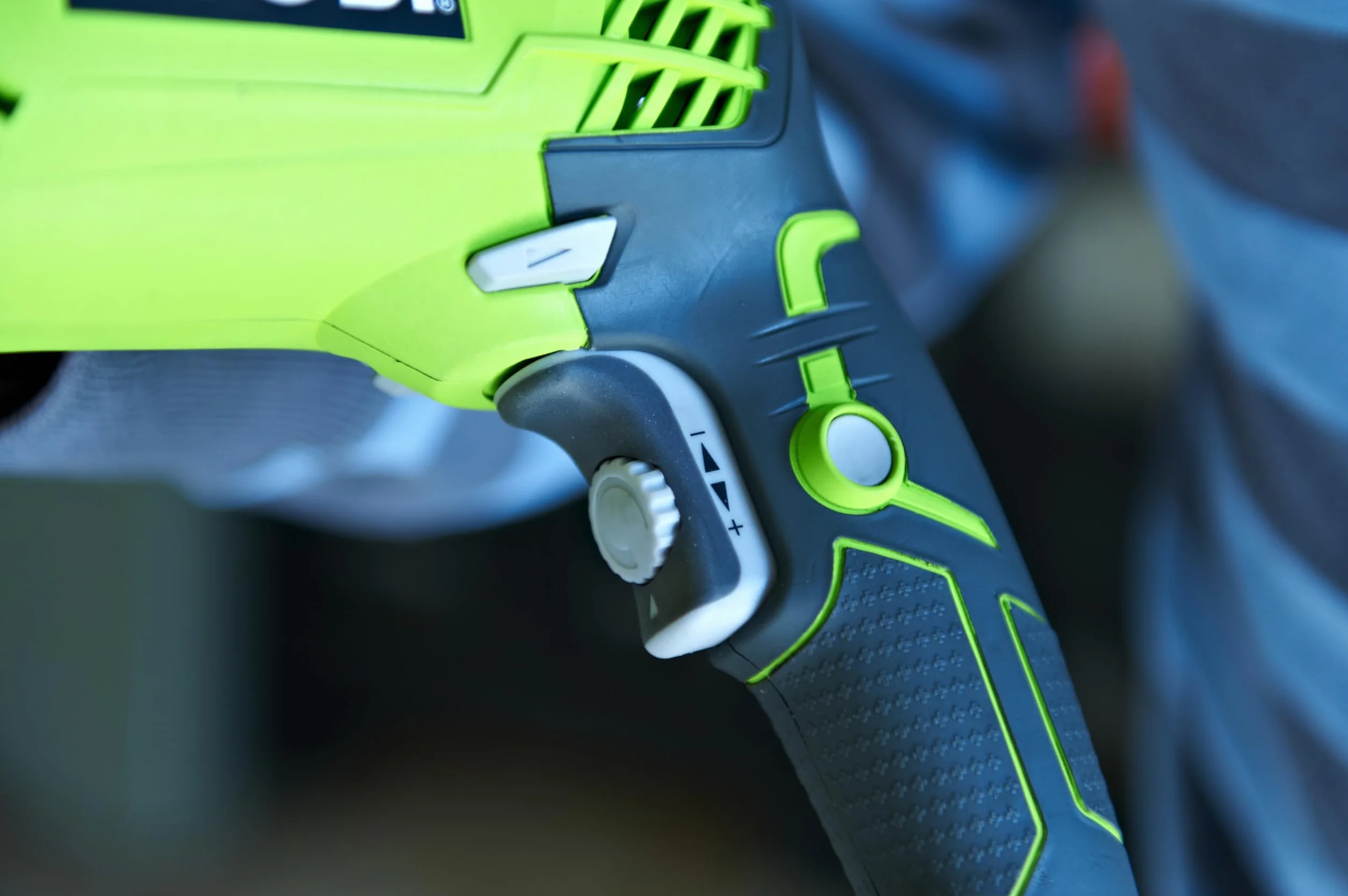 Ryobi Wiertarka Udarowa 1200 W RPD1200-K, 2-Biegi, 360° Uchwyt Pomocniczy, Ogranicznik Głębokości, Walizka