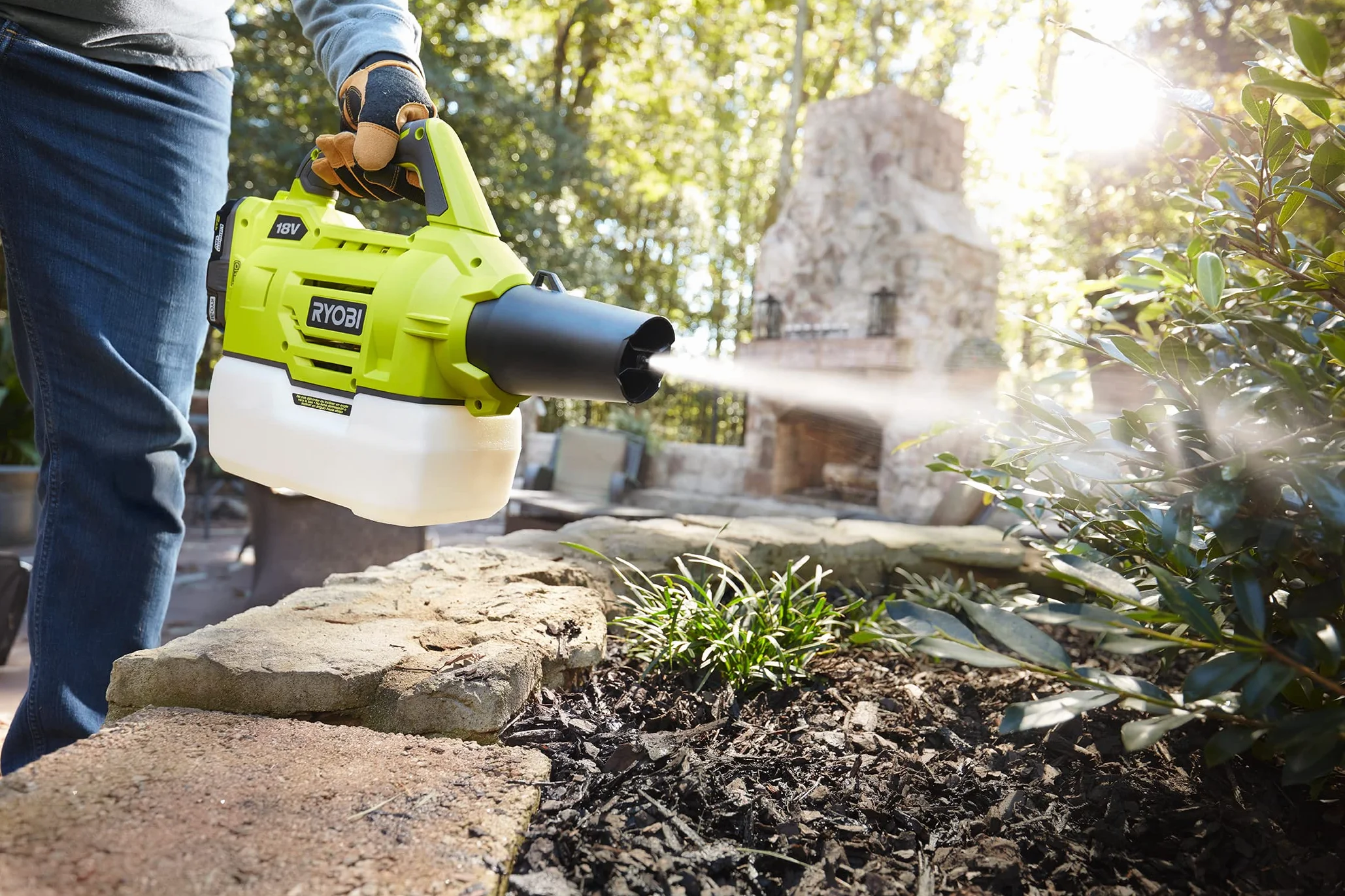 Ryobi RY18FGA-150 Zamgławiacz Akumulatorowy 18V, Bezprzewodowy Rozpylacz Mgły, Zestaw Zawiera 1 Akumulator 5.0 Ah, Ładowarkę