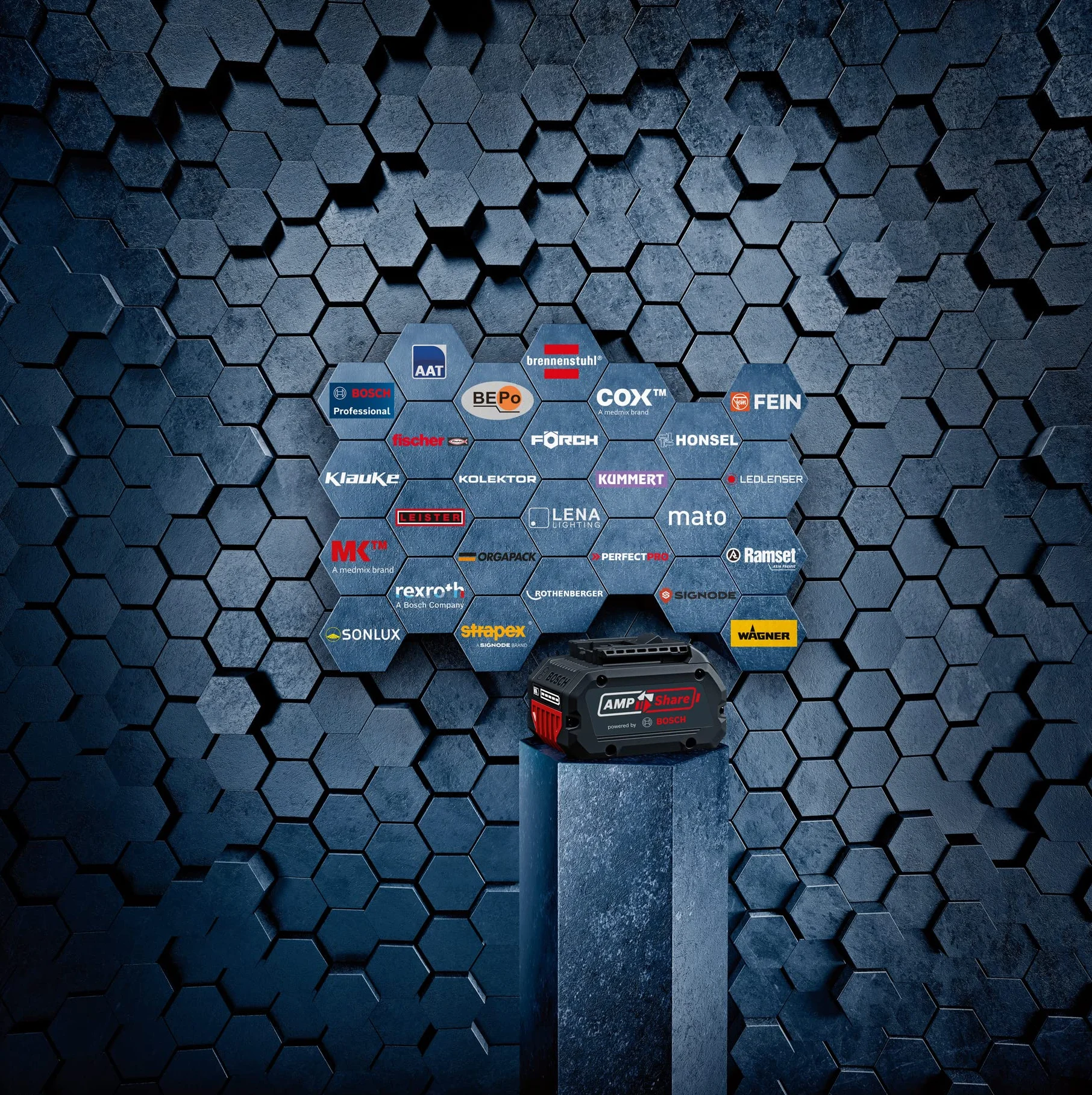 Bosch Professional system 18V: akumulatorowy klucz udarowy BITURBO GDS 18V-1000 (moment dokręcania 1 000 Nm, moment zrywający 1 600 Nm, walizka L-BOXX)