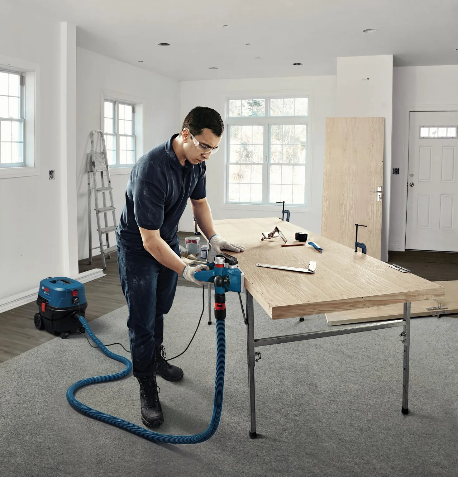 Bosch Professional Strug GHO 20-82 700 W